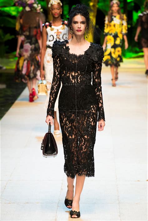 dolce gabbana gold milan|dolce e gabbana vestiti.